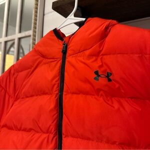 UNDER ARMOUR YLARGE RED BLACK PUFFER JACKET EUC